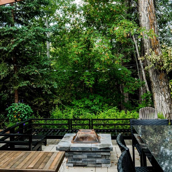 STW Builders Invermere – Best Deck in the Columbia Valley STW Builders Invermere - Best Deck in the Columbia Valley