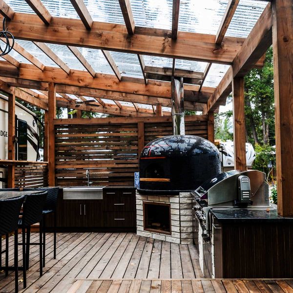 STW Builders Invermere – Best Deck in the Columbia Valley STW Builders Invermere - Best Deck in the Columbia Valley